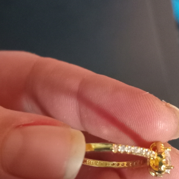 Pandora Elevated Hearts Ring - Picture 3 of 4